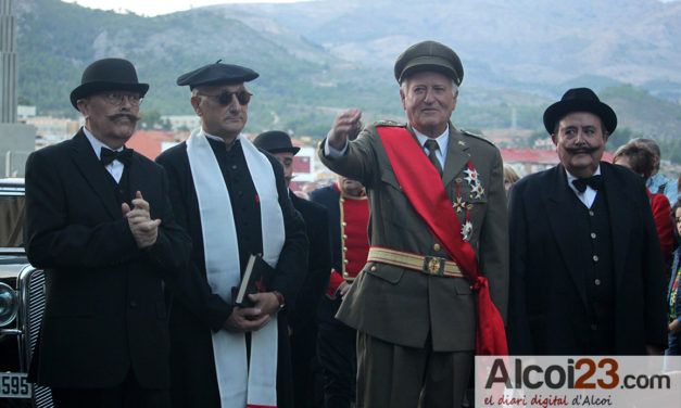 La recreación histórica de la inauguración del Puente de Sant Jordi abre el fin de semana más modernista