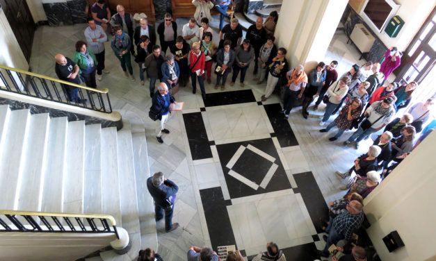 85 participants en la ruta «Alcoi, plató de cinema»