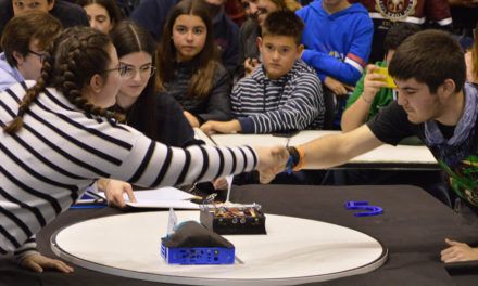 430 participantes en el VIII Concurso de Robótica Móvil del Campus de Alcoy de la UPV