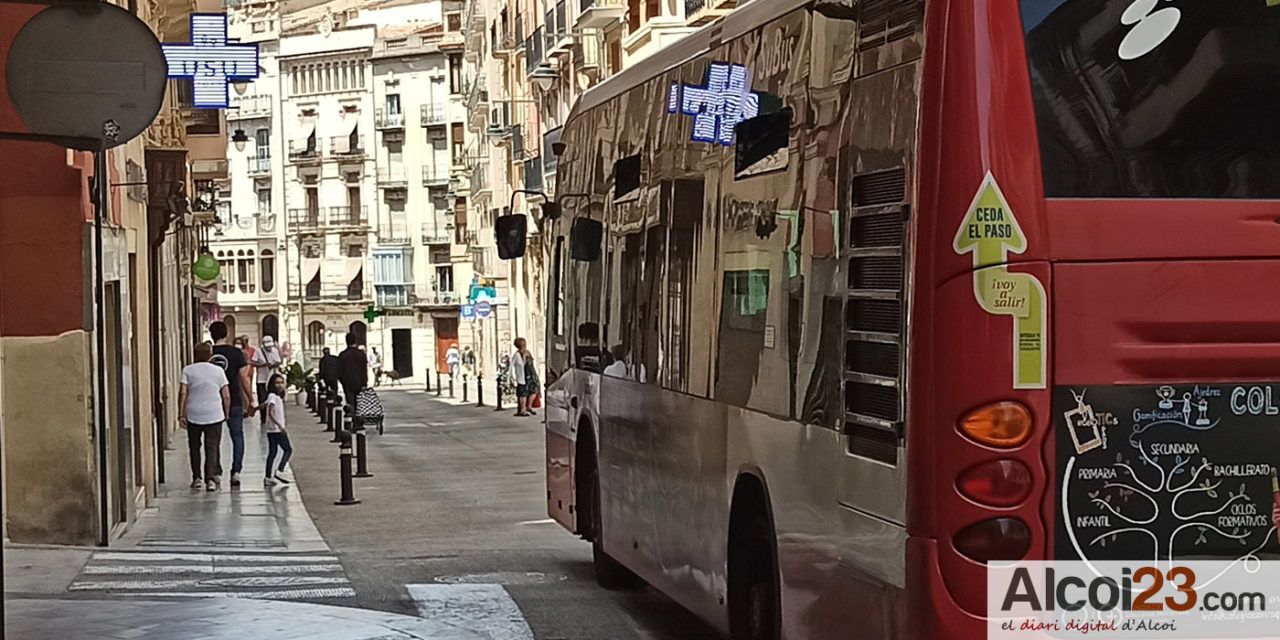 Compromís denuncia la baixada de freqüències del bus urbà d’Alcoi