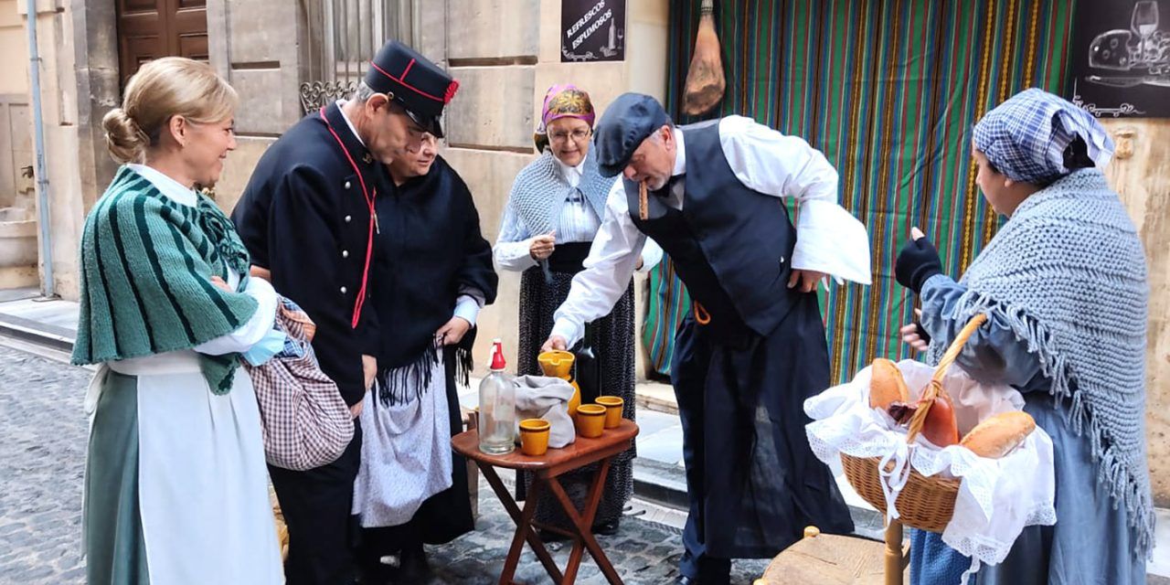 El Grupo de Recreación Alcoy Modernista prepara la escenificación de un mercado de la época y un concierto teatralizado