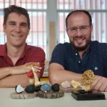 GASTRONOMIA | Dos professors de la UA reuneixen en un llibre 153 receptes que tenen els bolets del País Valencià com a protagonistes