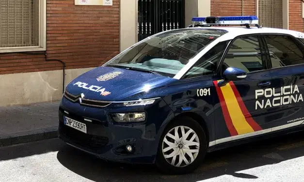 Robo a una anciana en Alcoi: la cuidadora, detenida por la Policía Nacional