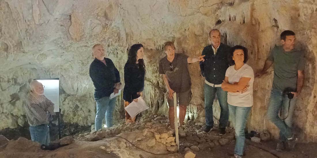 BENIARRÉS | Reabre la Cova de l’Or tras las obras de musealización